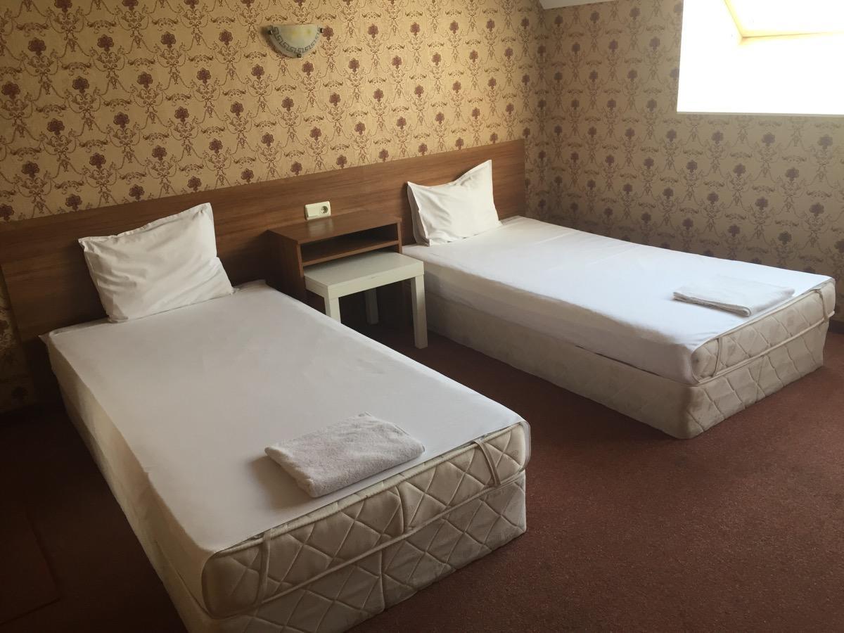 Irish Hotel Shumen Dış mekan fotoğraf