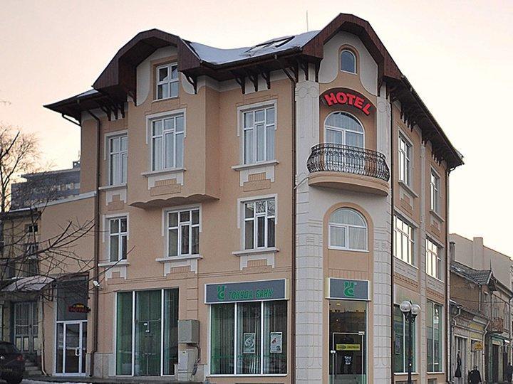 Irish Hotel Shumen Dış mekan fotoğraf